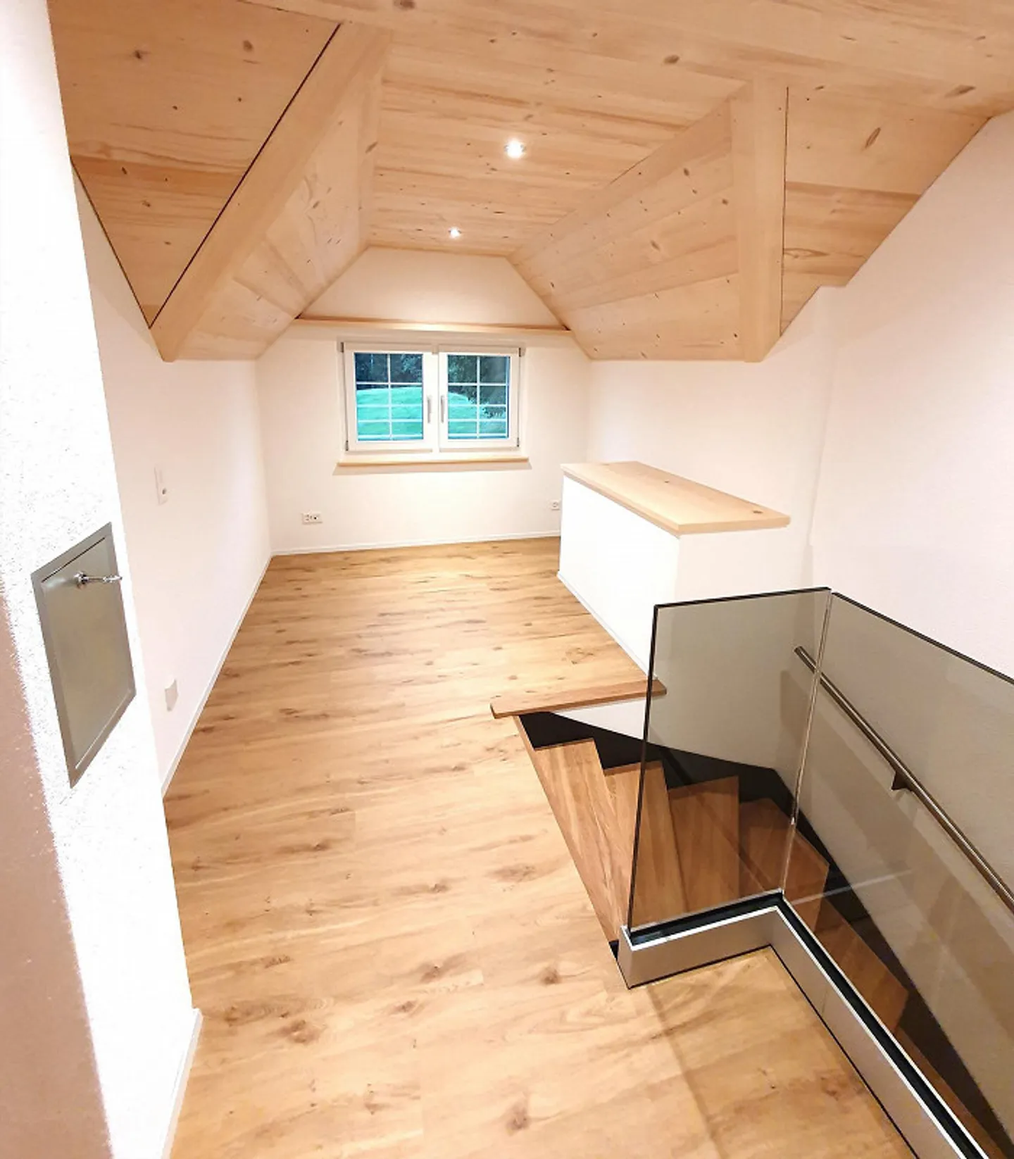 Appartamento duplex ristrutturato di 4 1/2 stanze - Foto 13 di 15