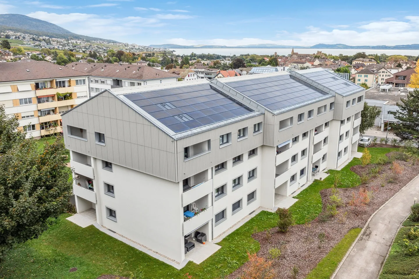 Minergie-Gebäude | Renovierte Wohnung mit KOSTENLOSER Kaution - Foto 1 von 9