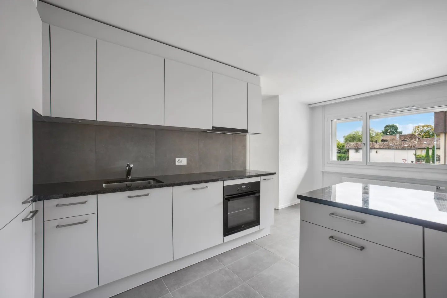 Minergie-Gebäude | Renovierte Wohnung mit KOSTENLOSER Kaution - Foto 4 von 9