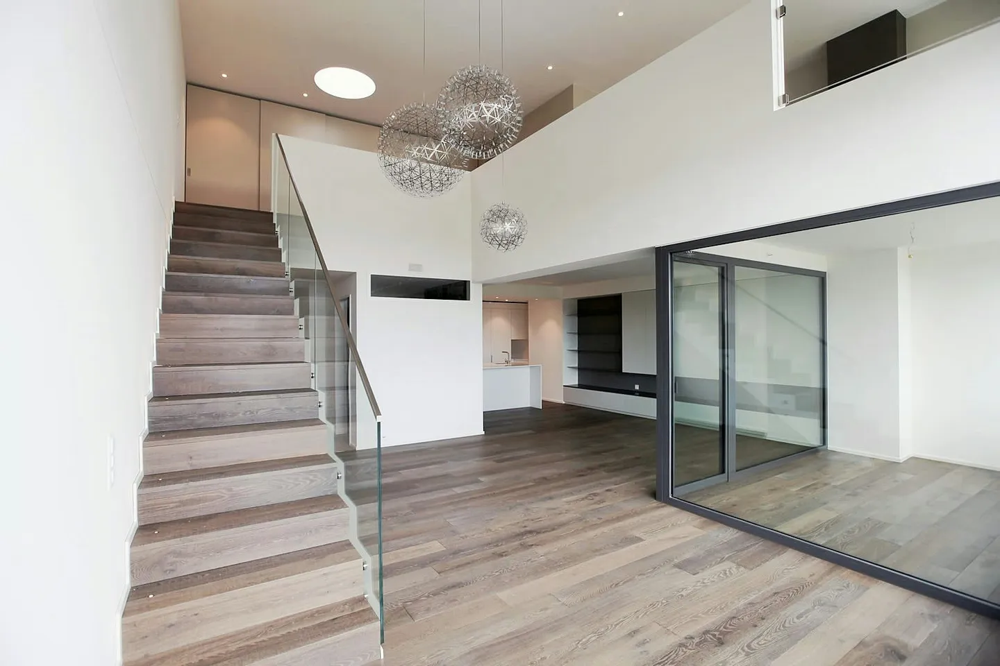 Living it UP! exklusive Penthouse Wohnung im 23. OG - Foto 1 von 10