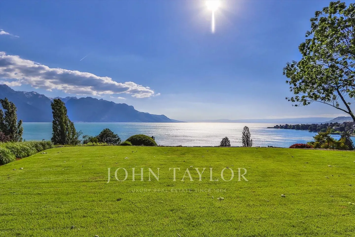 Propriété avec vue exceptionnelle sur le lac - Photo 8 sur 9