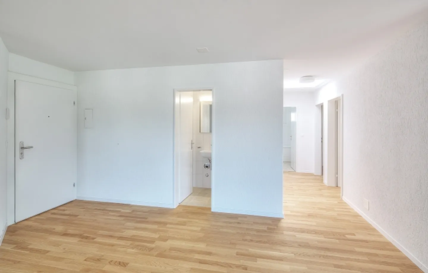 Appartement moderne avec grand balcon - Photo 5 sur 5