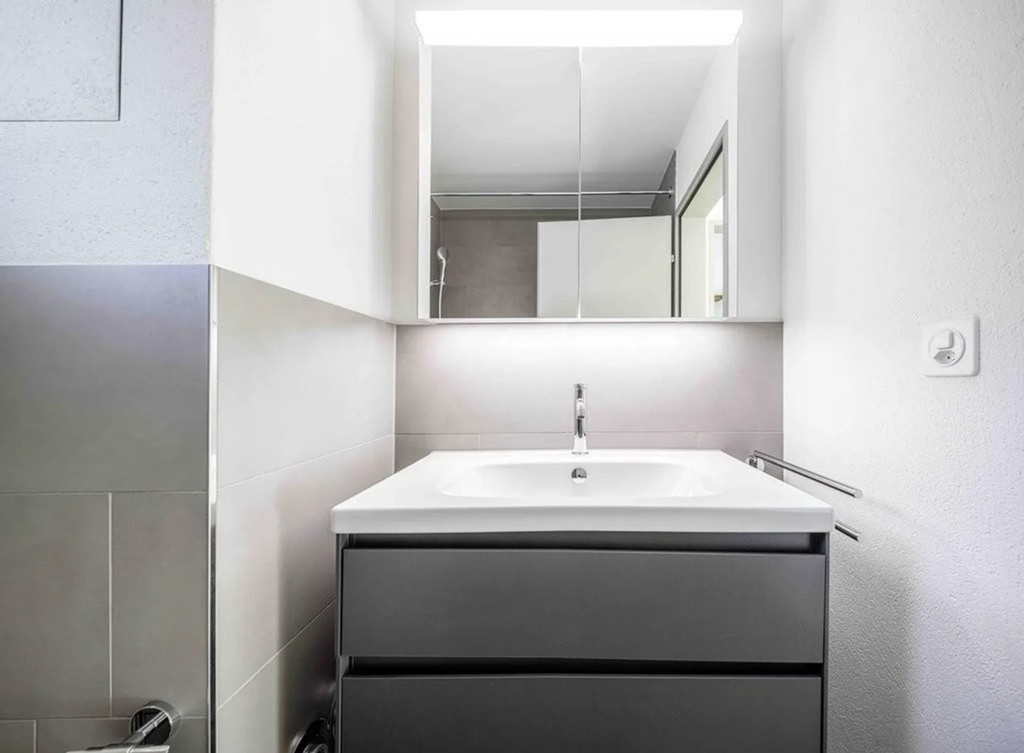 Appartement 4.5 pièces récemment rénové - Emménagez et profitez ! - Photo 5 sur 7