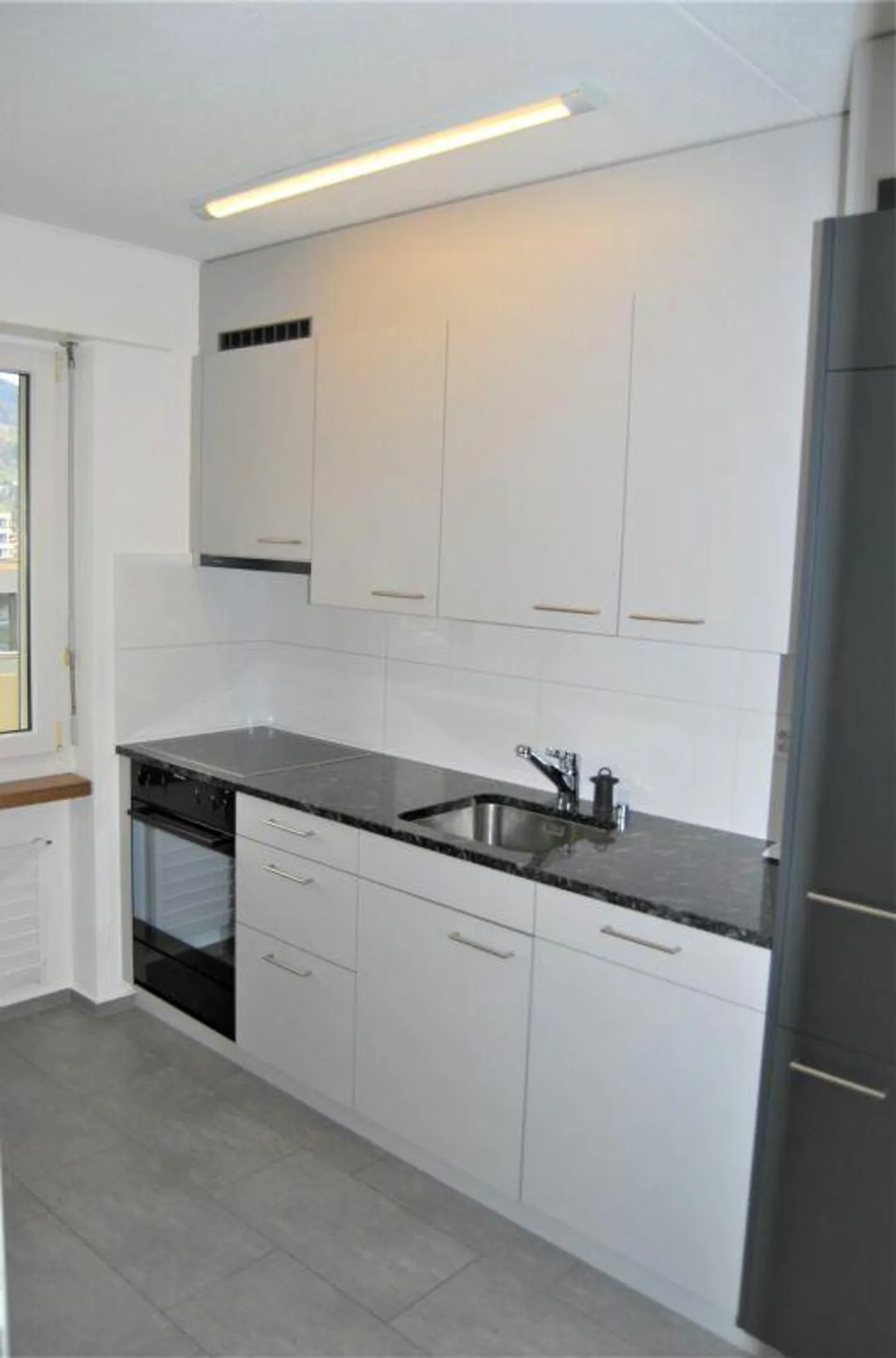 Obj. 4, 4 ZW, EG rechts - Foto 3 von 10