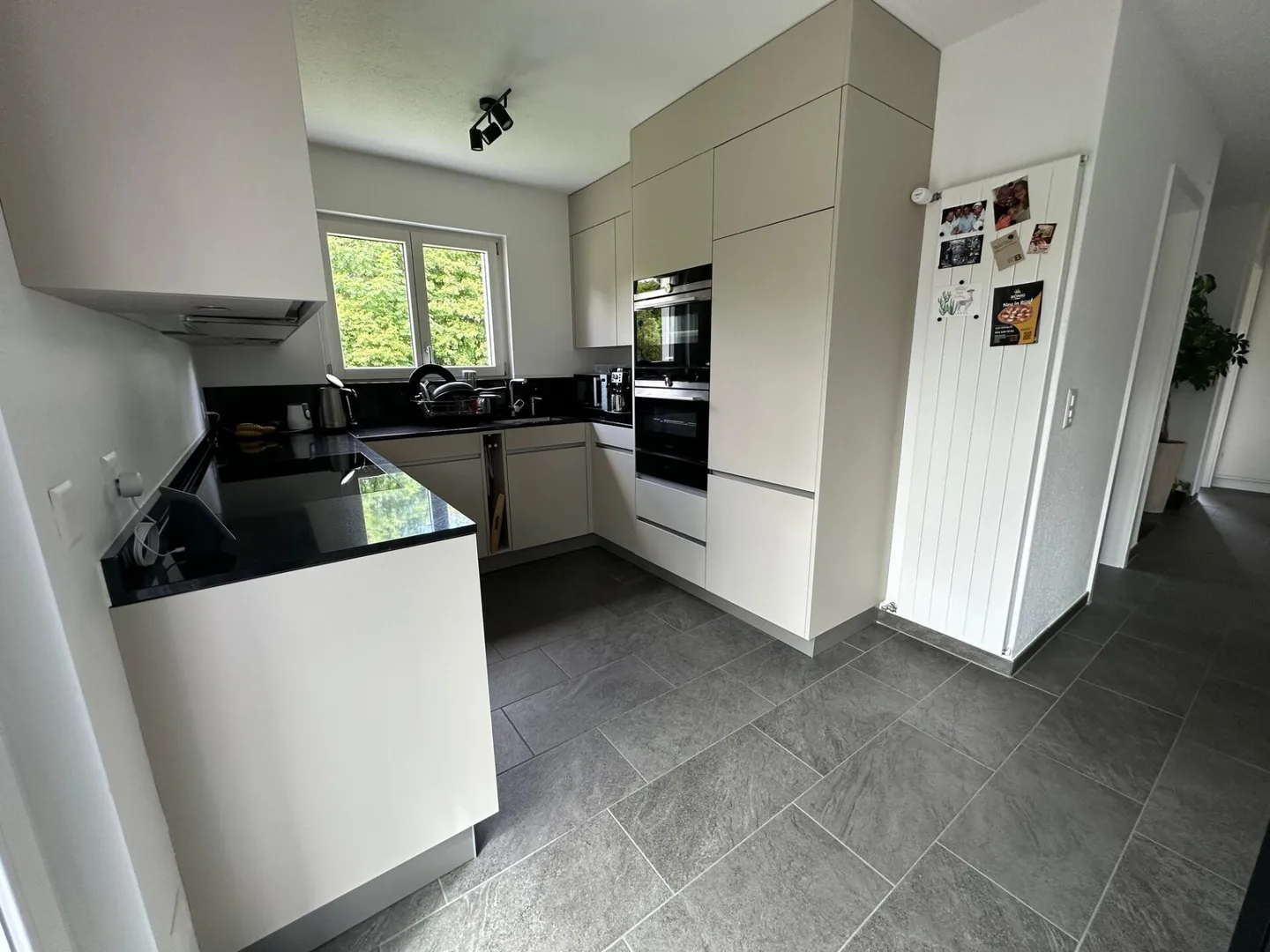 Detached single-family house with a lot of charm... - Photo 5 of 14