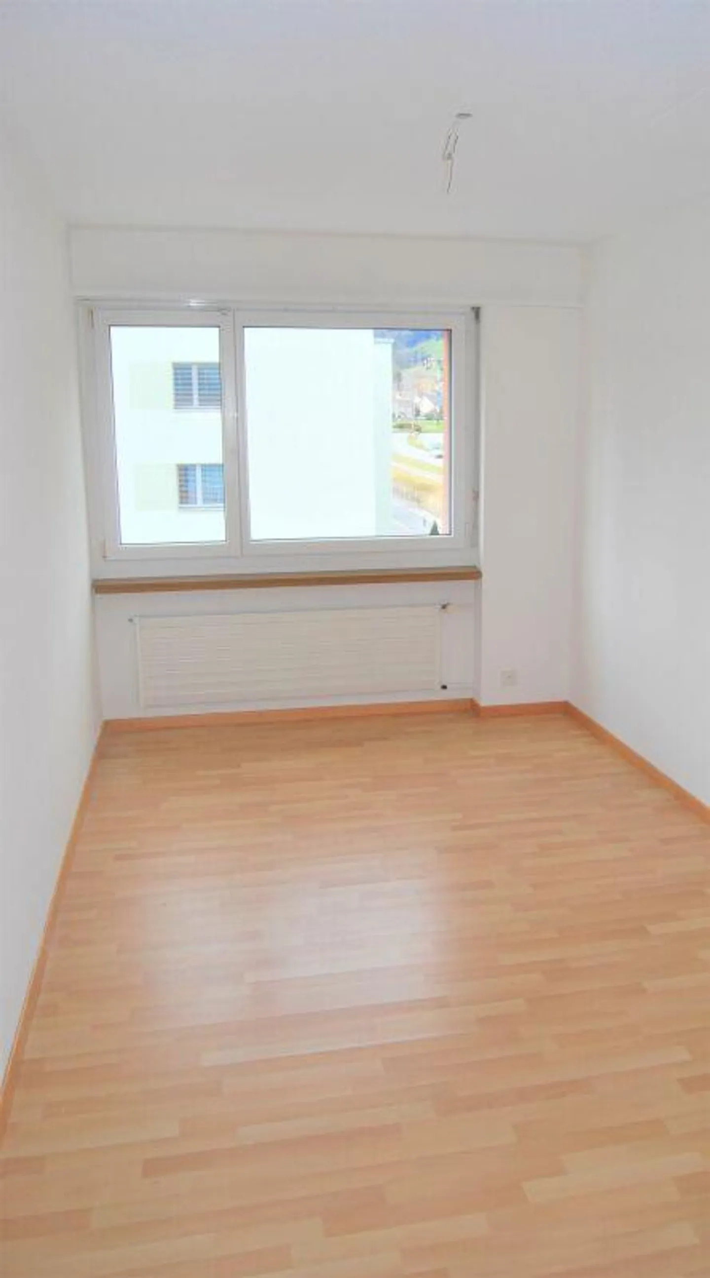 Obj. 4, 4 ZW, EG rechts - Foto 8 von 10