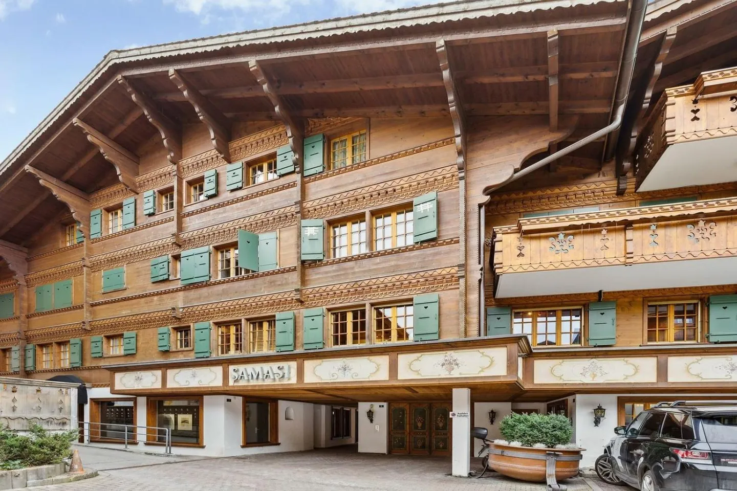 The Location!!! On the prestigious promenade of Gstaad - Photo 1 of 5