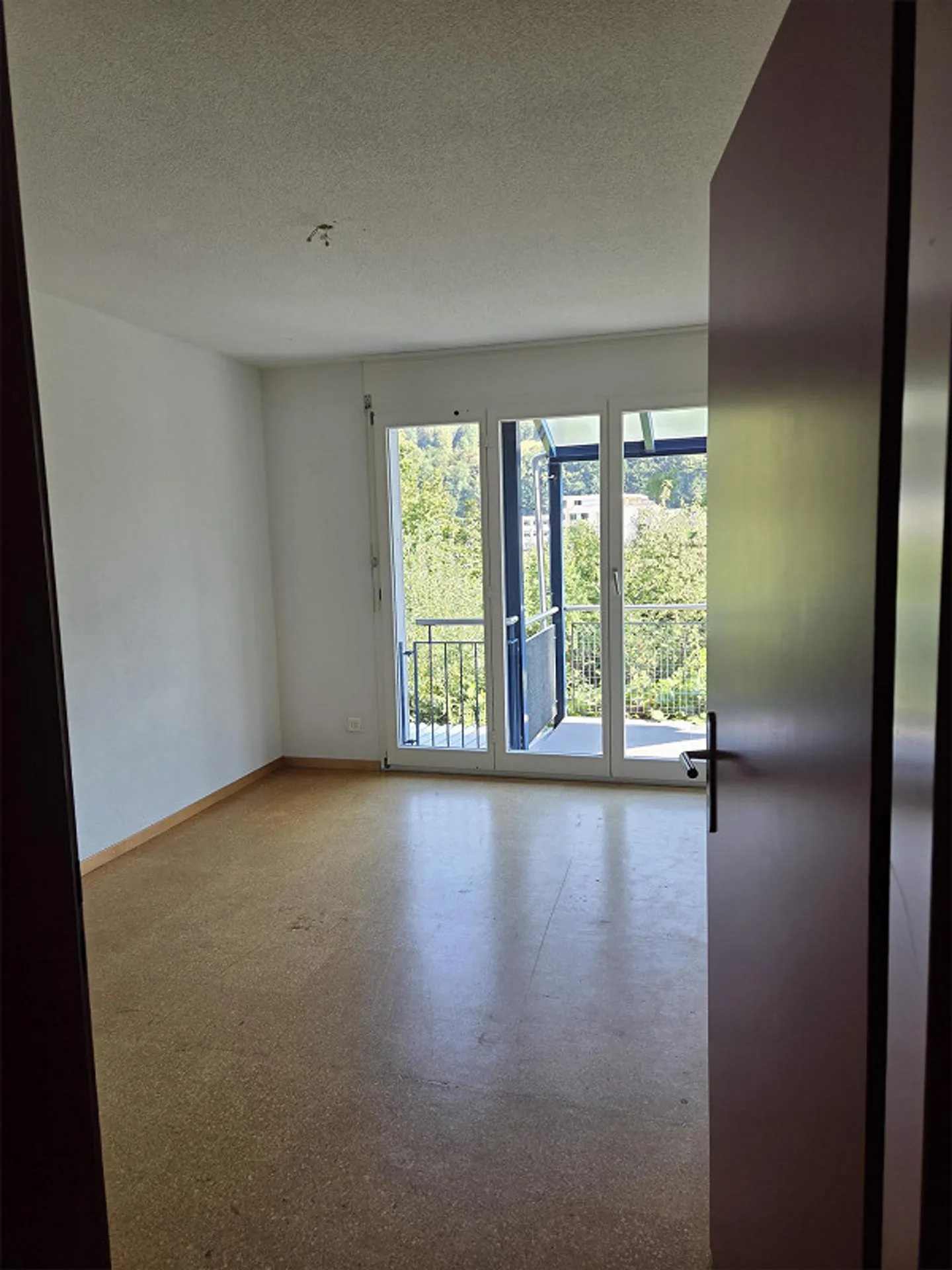 Frisch renoviertes 6.5 Zi-Reiheneckhaus im beliebten Chlosterbünt - Photo 21 of 30