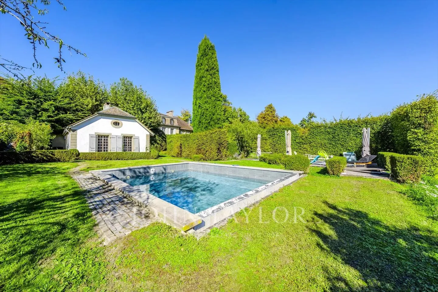 Magnifique domaine avec manoir du 18ème siècle - Photo 13 sur 13