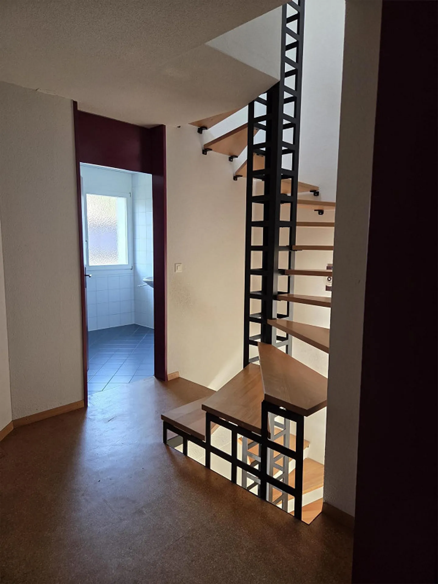 Frisch renoviertes 6.5 Zi-Reiheneckhaus im beliebten Chlosterbünt - Photo 14 of 30