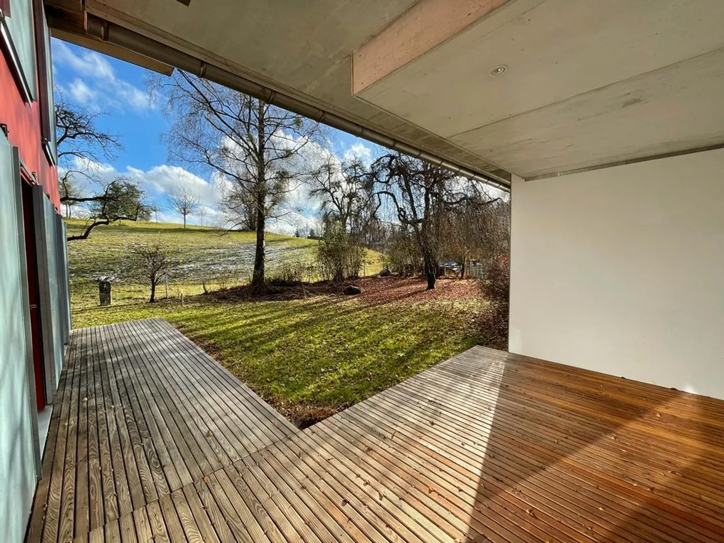 Design lovers wanted! - 9-room detached house in Schaffhausen - Photo 4 of 13