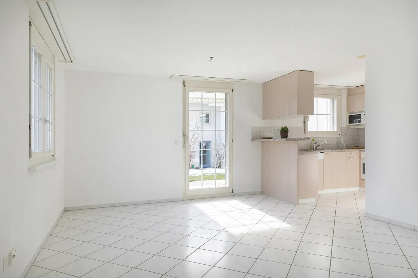 Appartamento spazioso in una zona residenziale popolare - Foto 5 di 6