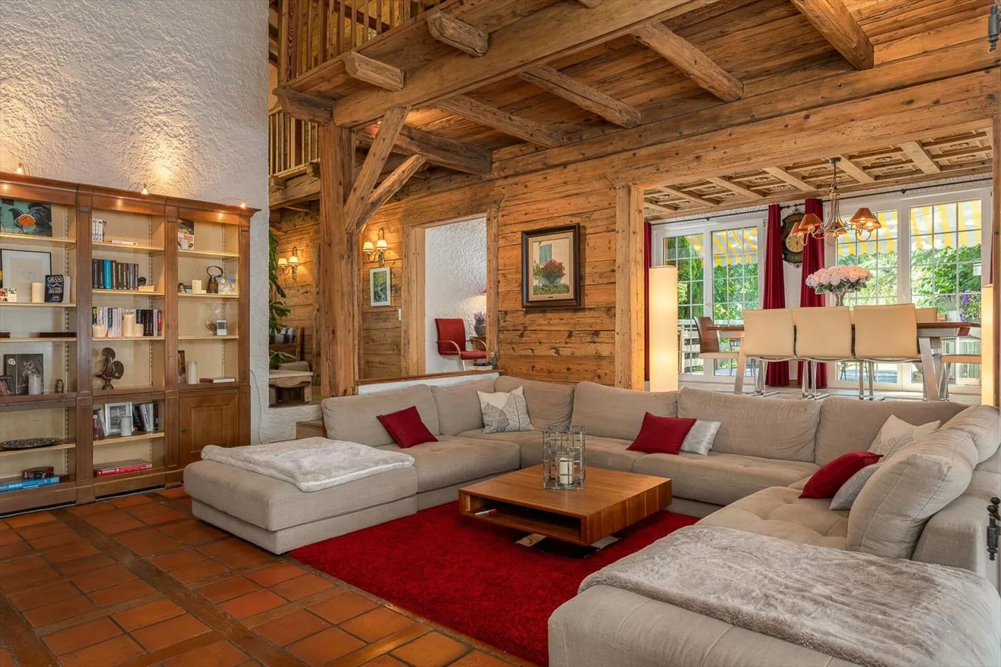 Außergewöhnliches Chalet im Herzen von Villars sur Ollon - Foto 3 von 13