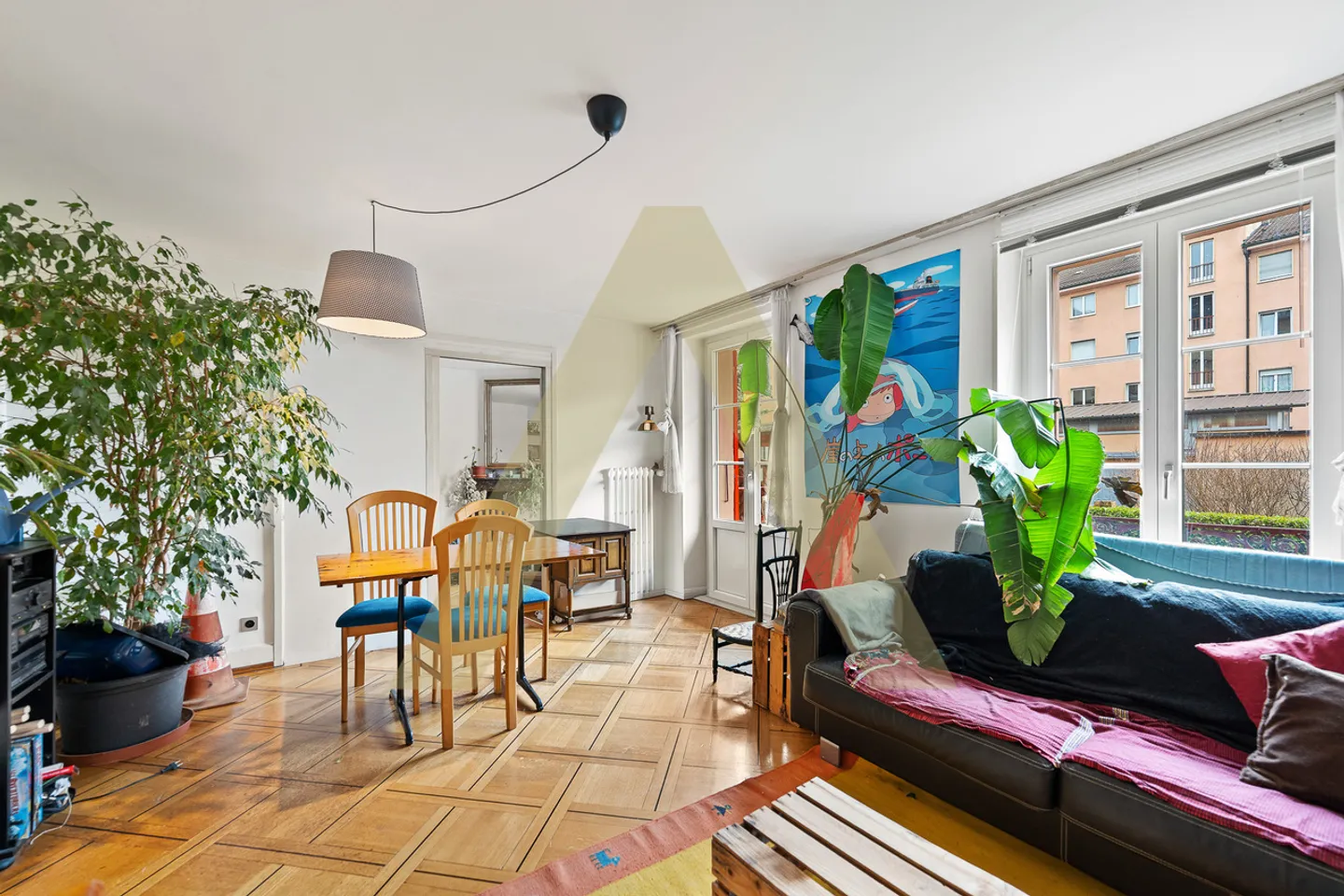 Townhouse with great potential – Center of Lausanne - Photo 2 of 8