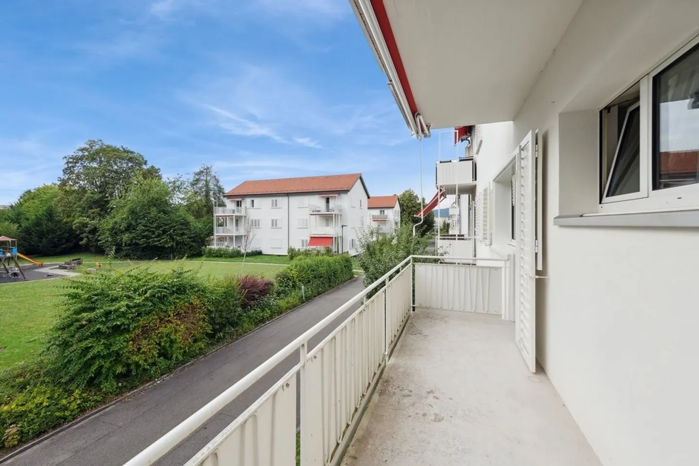 Grosszügige 3.5 Zimmerwohnung in Suhr - Foto 9 von 12