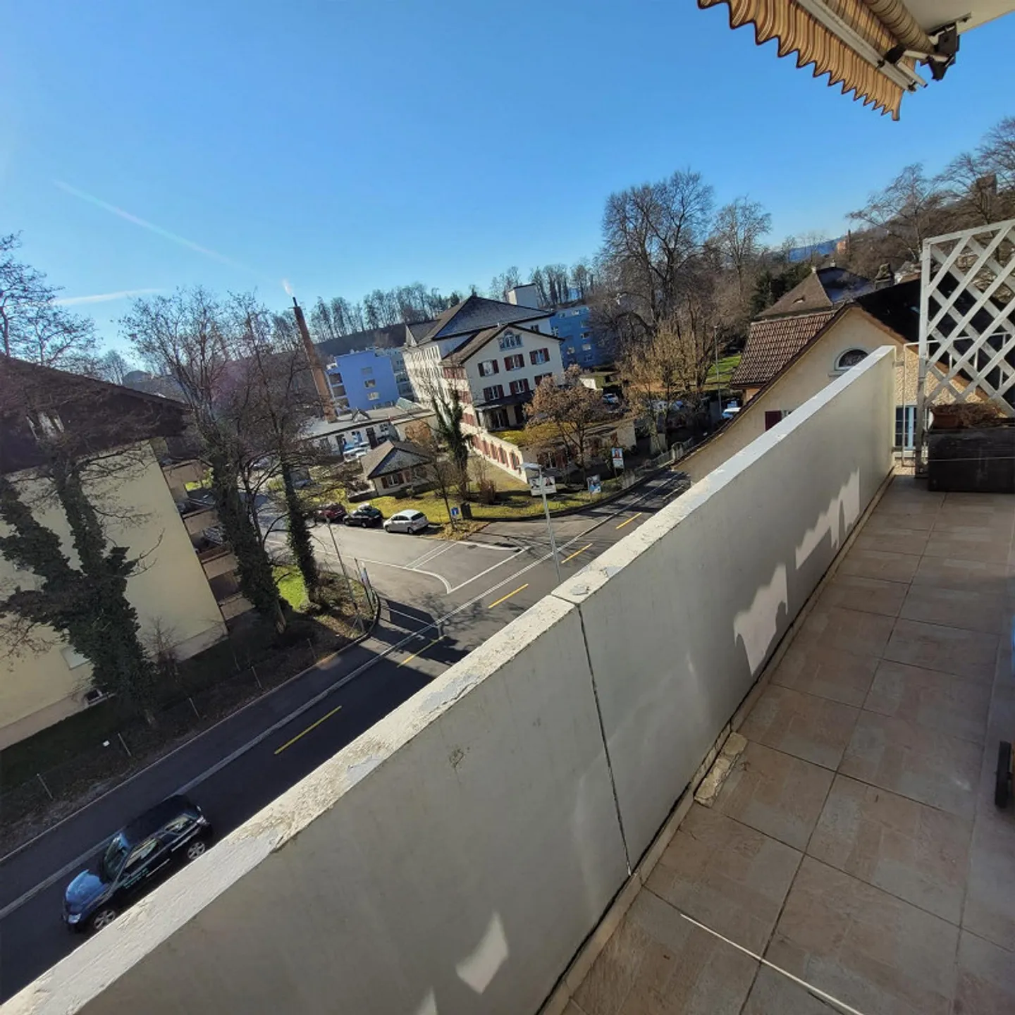 Sunny Living Happiness in Uster – 3.5 Rooms, Balcony & Garage - Photo 11 of 12
