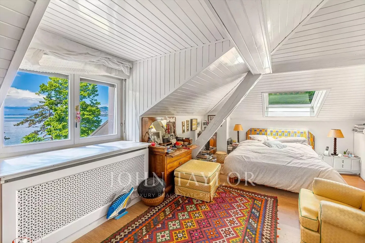 Belle propriété dans un quartier résidentiel - Photo 6 sur 13