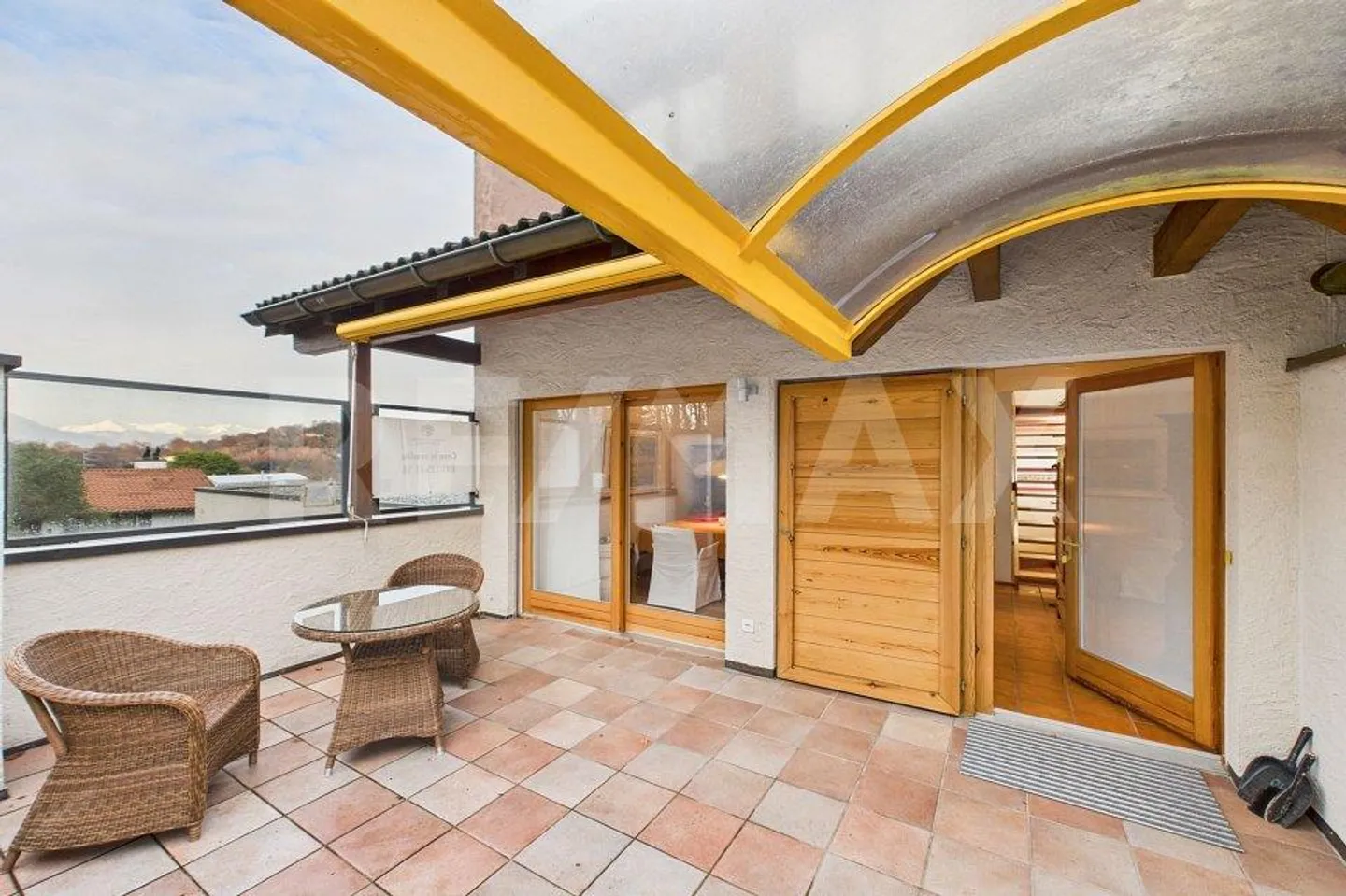 Stepped house for sale - Photo 3 of 13