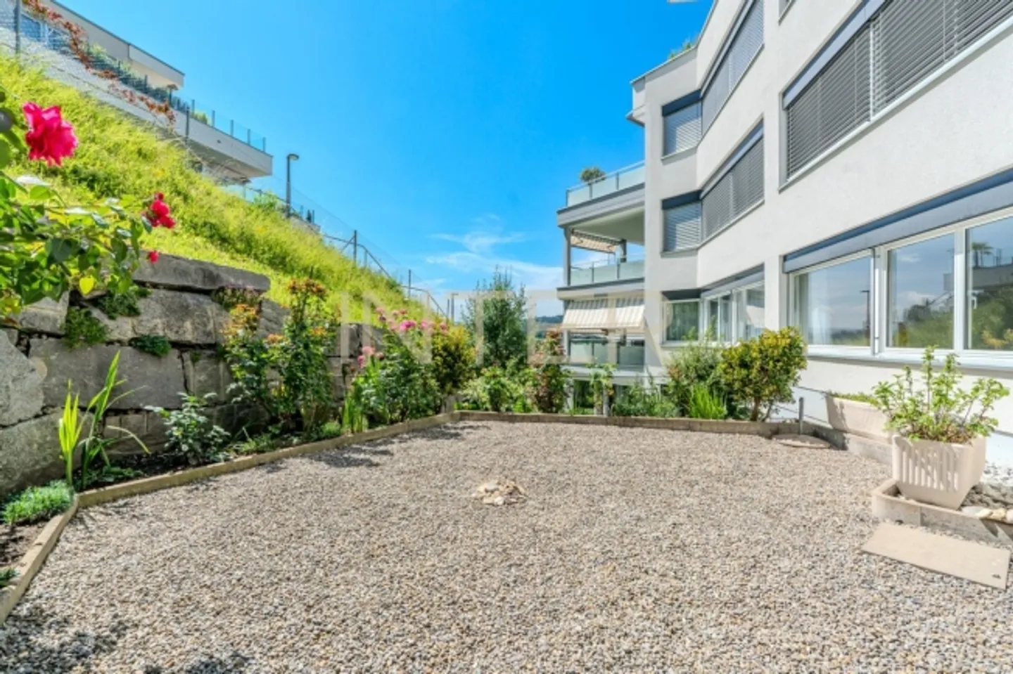 Dreamlike Garden Apartment with 131.6 m² Net Living Area – Far View & Quiet - Photo 1 of 18