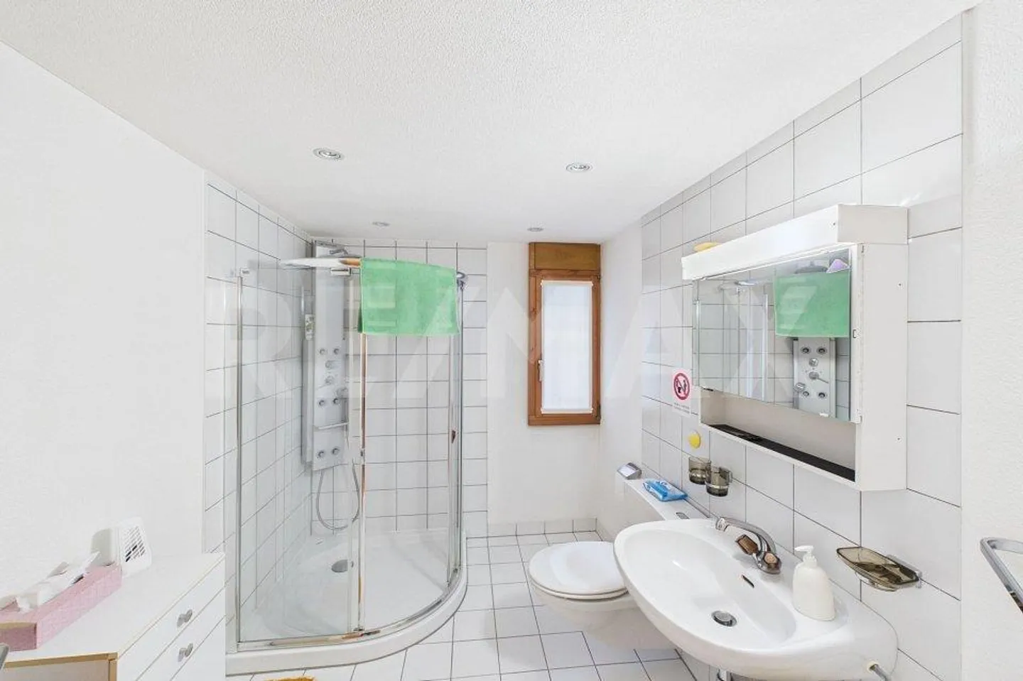 Stepped house for sale - Photo 10 of 13