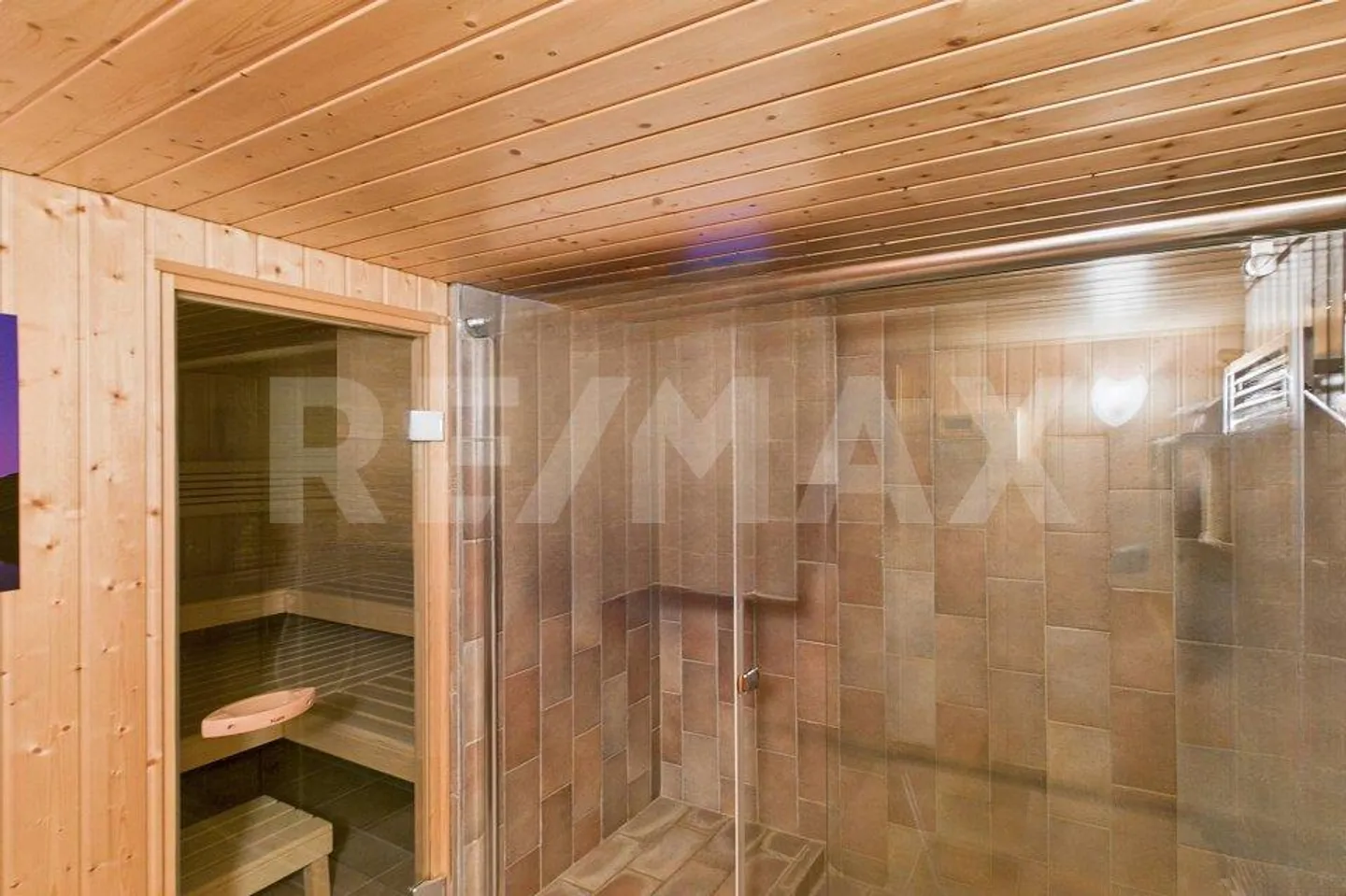 Stepped house for sale - Photo 12 of 13