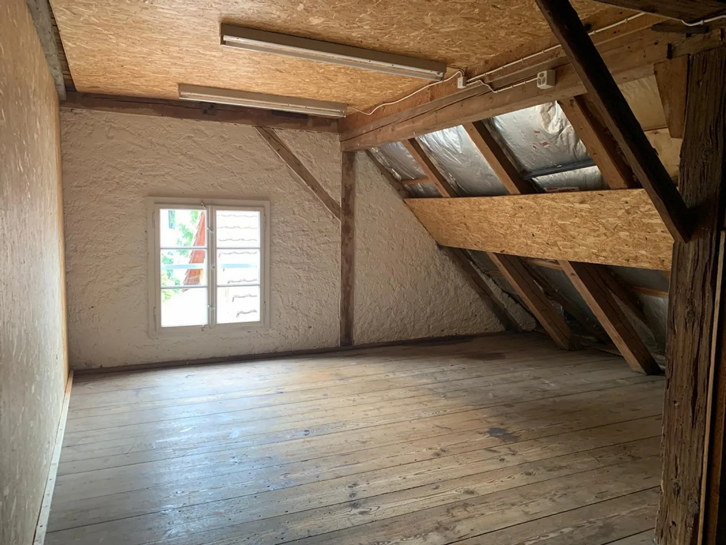 Saluti - Sezione di casa di 5,5 stanze inclusa 2 posti auto cerca nuovo inquilino - Foto 12 di 13