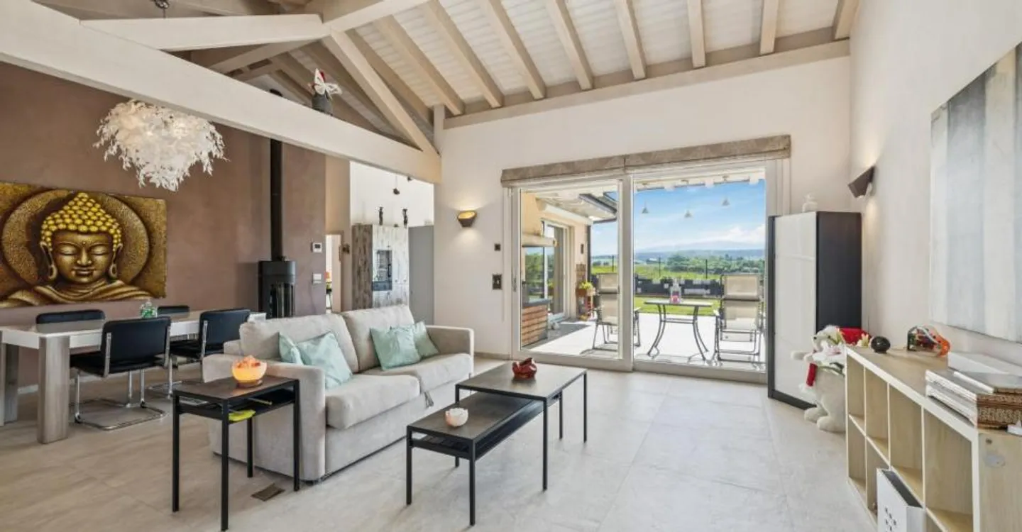 Villa contemporaine avec jardin - Photo 5 sur 9