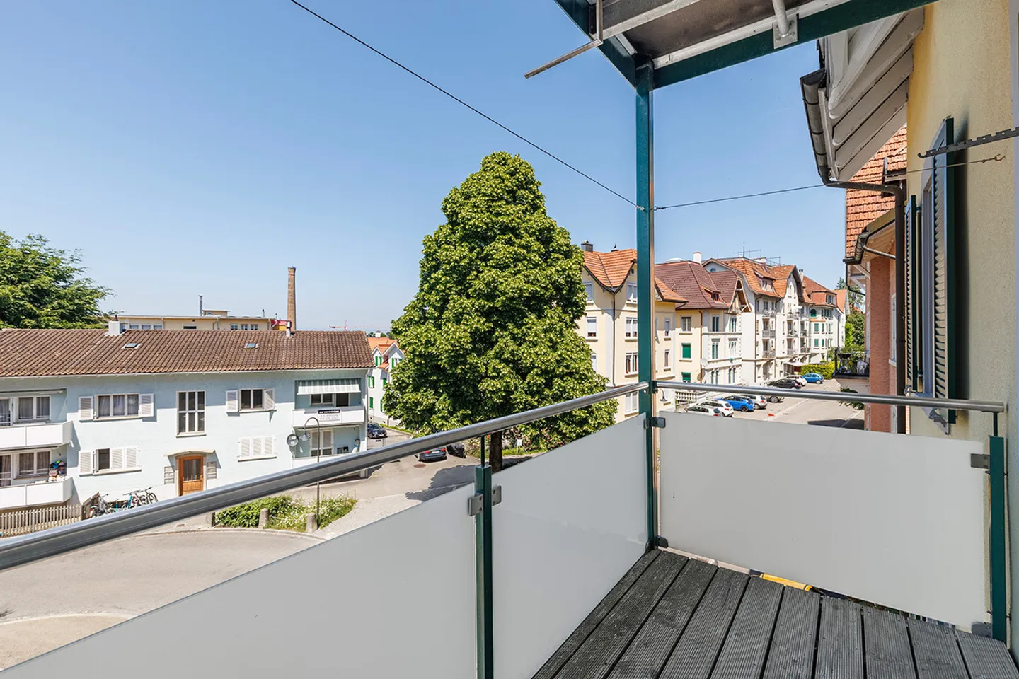 Charming Apartment with Garden - Photo 6 of 8