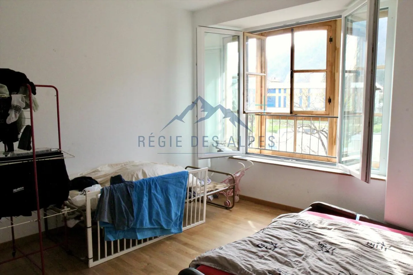 Superbe appartement moderne en attique à Vallorbe ( Lot 11 ) - Photo 5 sur 9