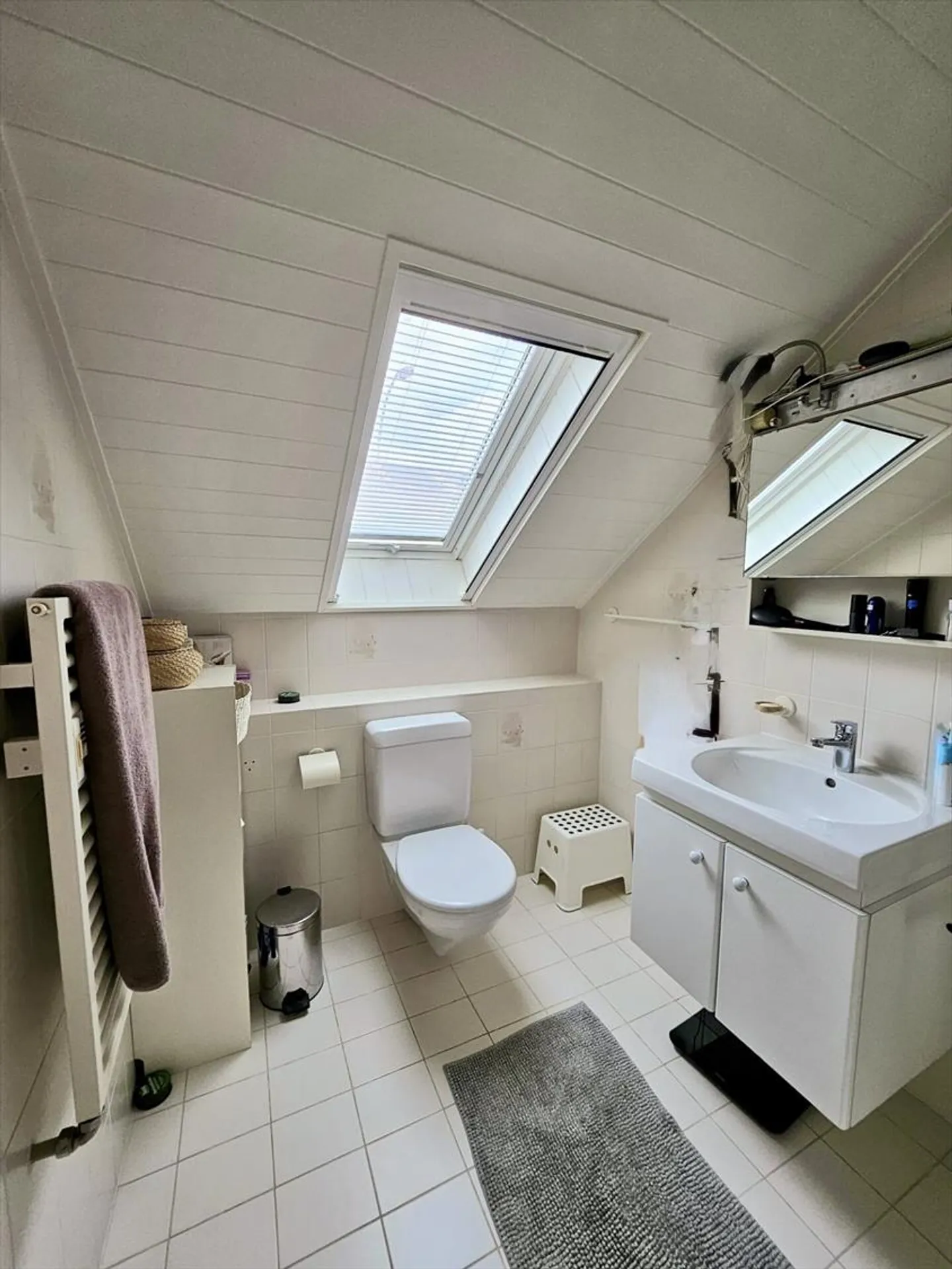 Detached villa with plenty of light and large studio - Photo 12 of 13