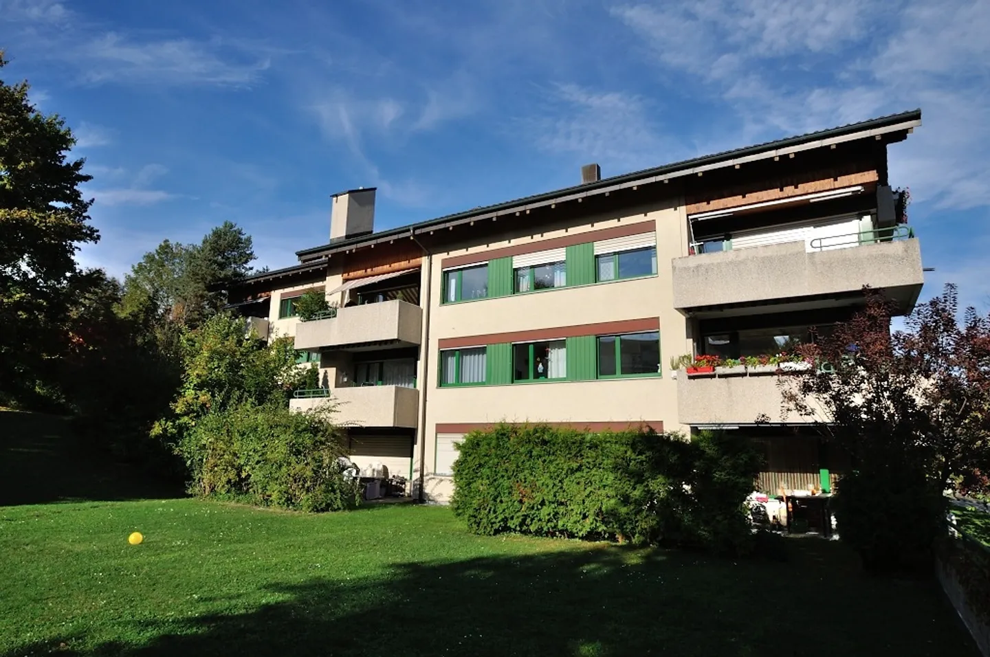 Appartamento mansardato di 2 stanze con vista spettacolare - Foto 2 di 5