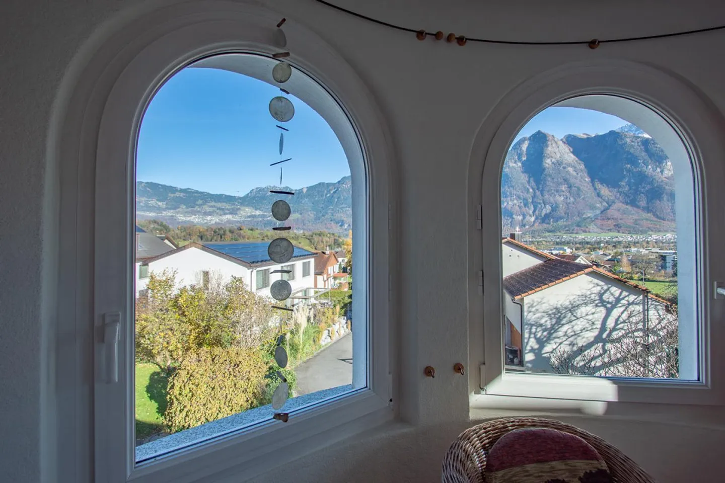 attraktives Eigenheim mit exklusiver Aussicht - Foto 3 von 6