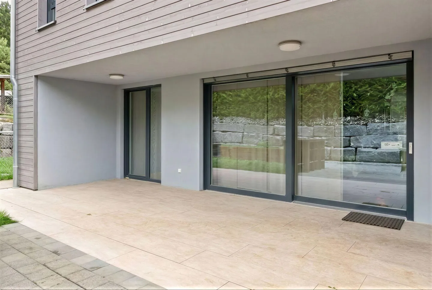 Entire two-family house in a central location in Hausen am Albis - Photo 5 of 31