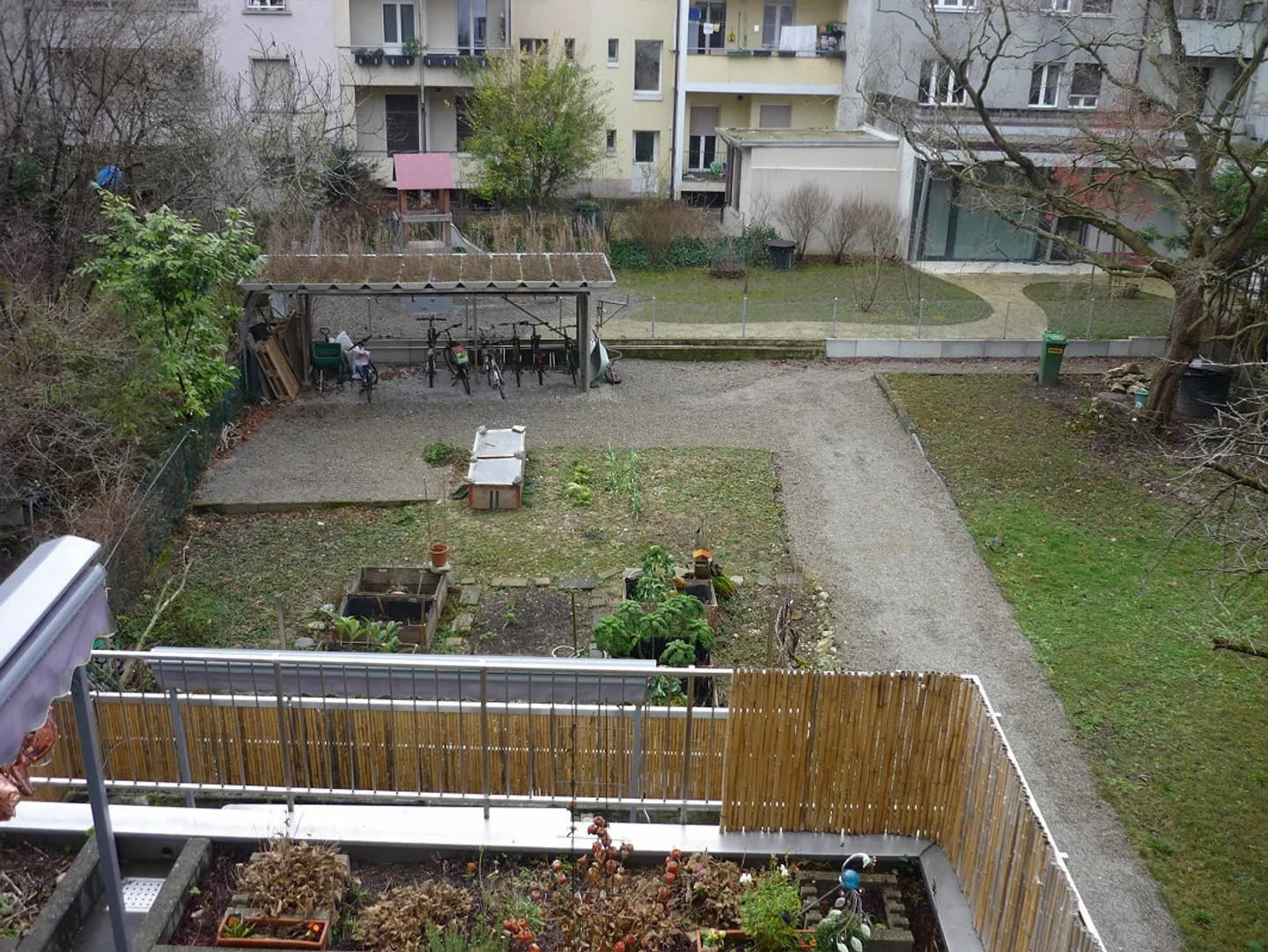 Vivere al Birs in un appartamento di 3 stanze con balcone - Foto 4 di 7
