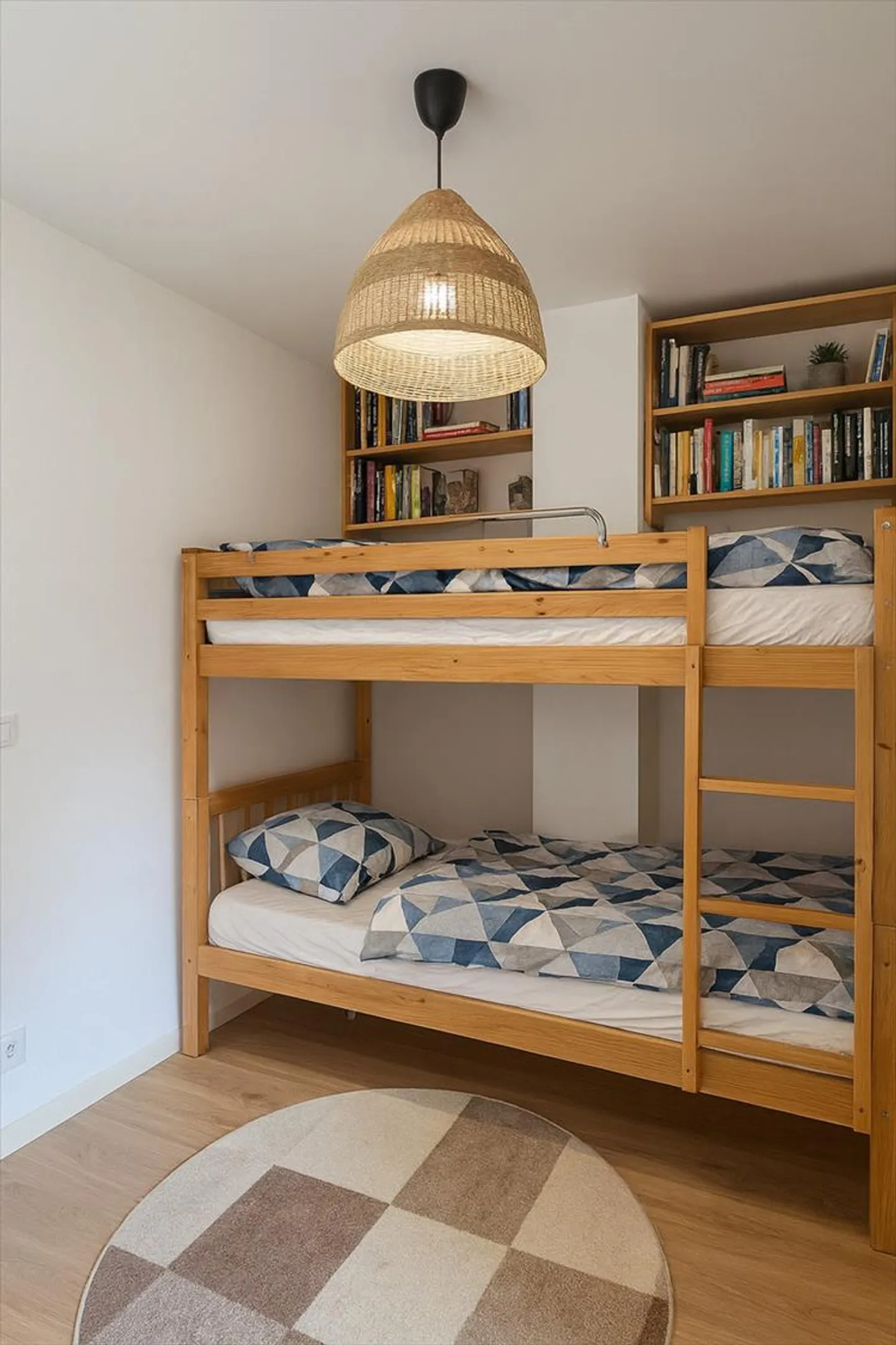 Appartamento 2.5 stanze - Foto 4 di 5