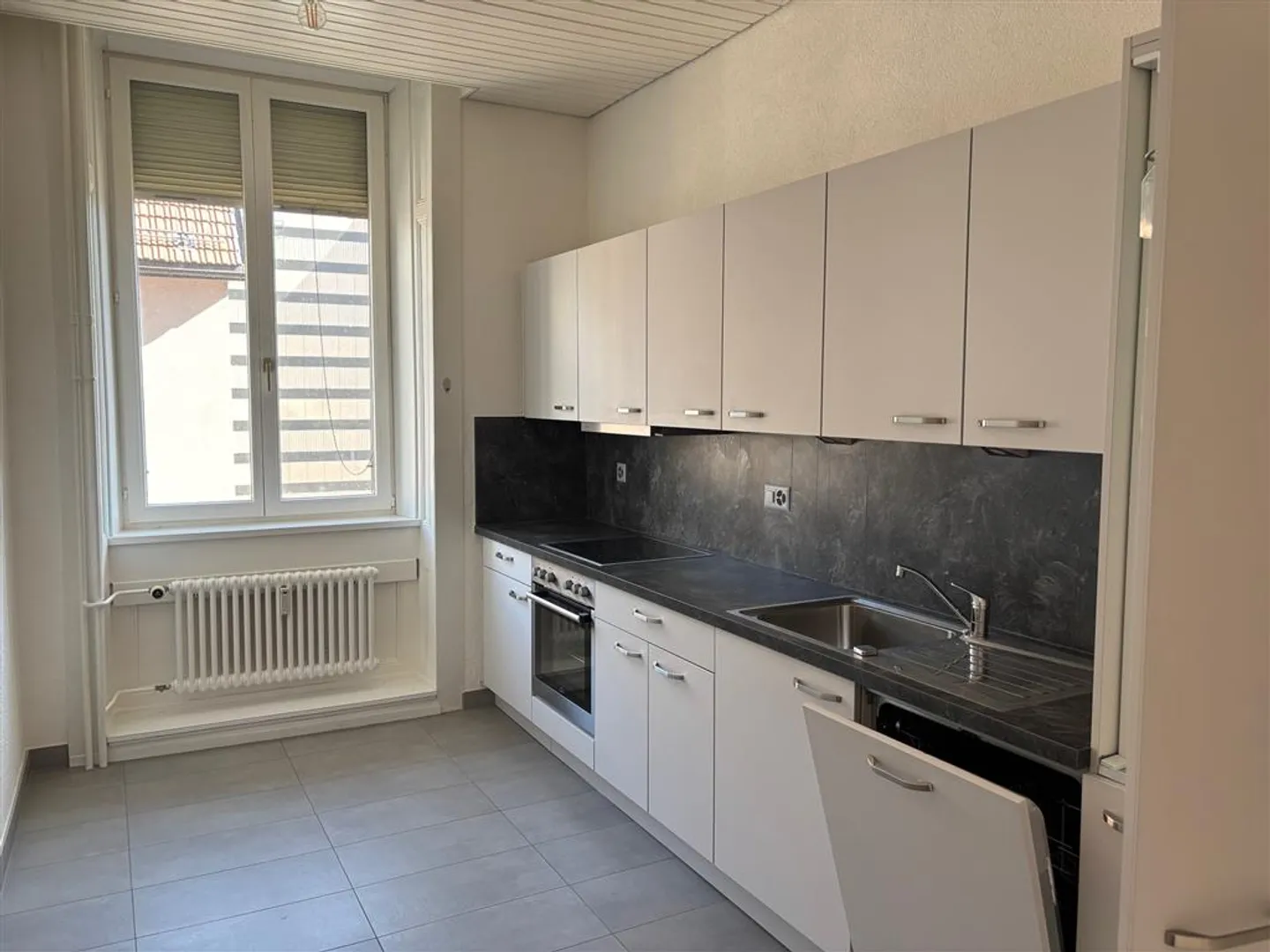Appartamento 4 locali - Foto 3 di 8
