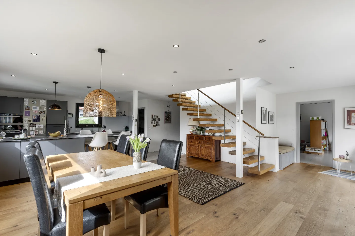 Geräumiges Einfamilienhaus - Foto 6 von 19