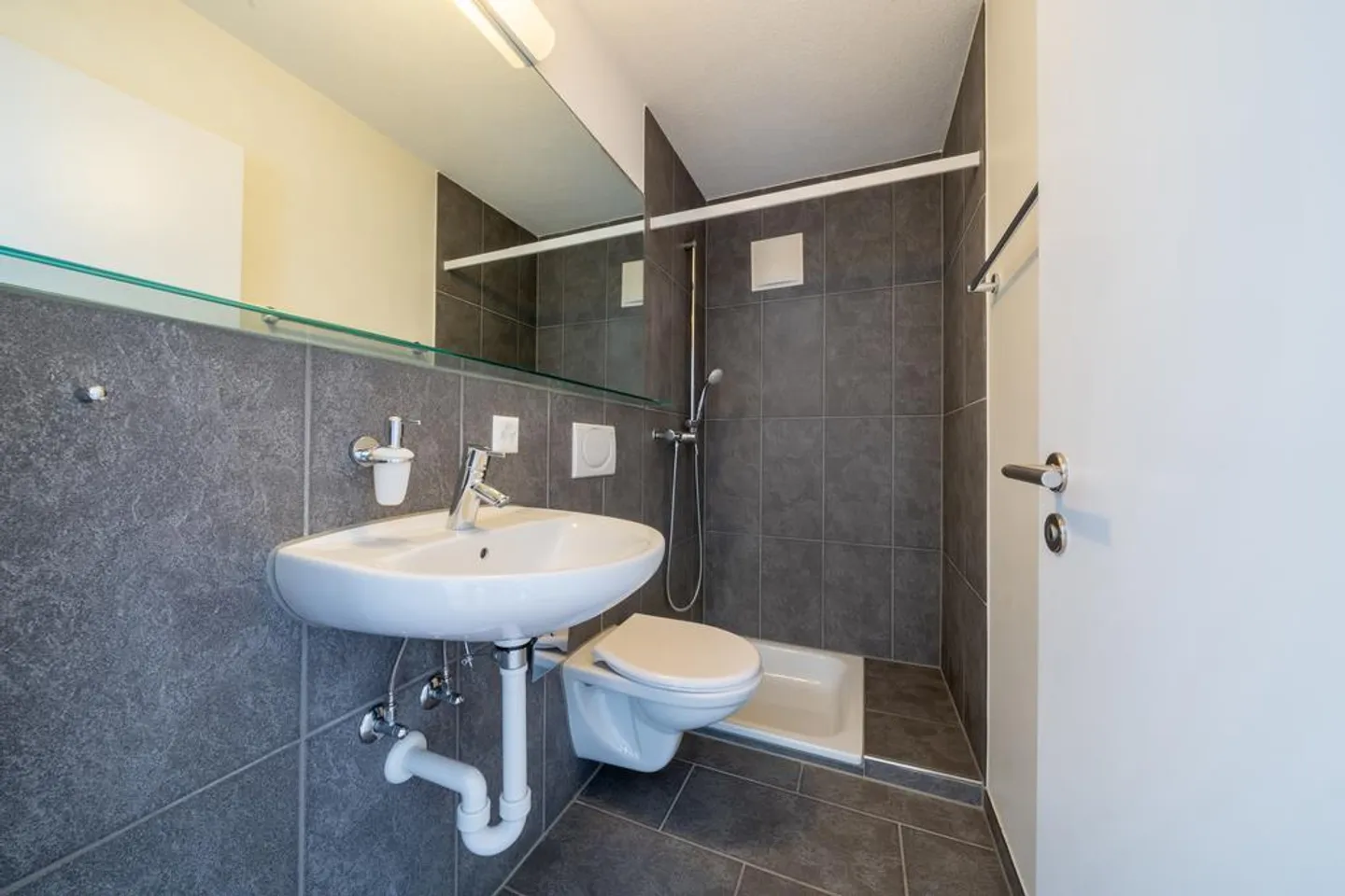 eine gemütliche 3.5 Zimmer im 2. OG - Ihr neues Zuhause in Küttigen - Foto 8 von 10