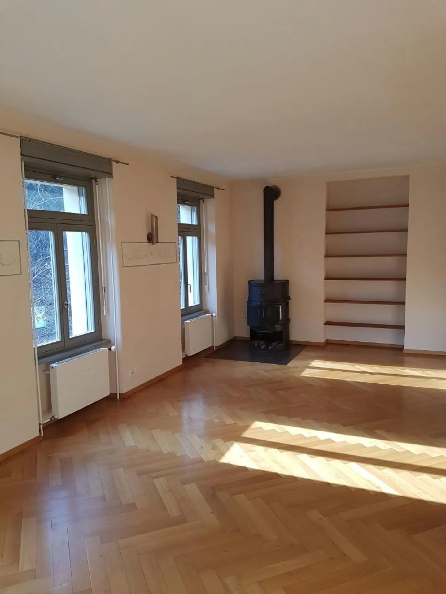 Immeuble résidentiel Art nouveau - Photo 3 sur 8