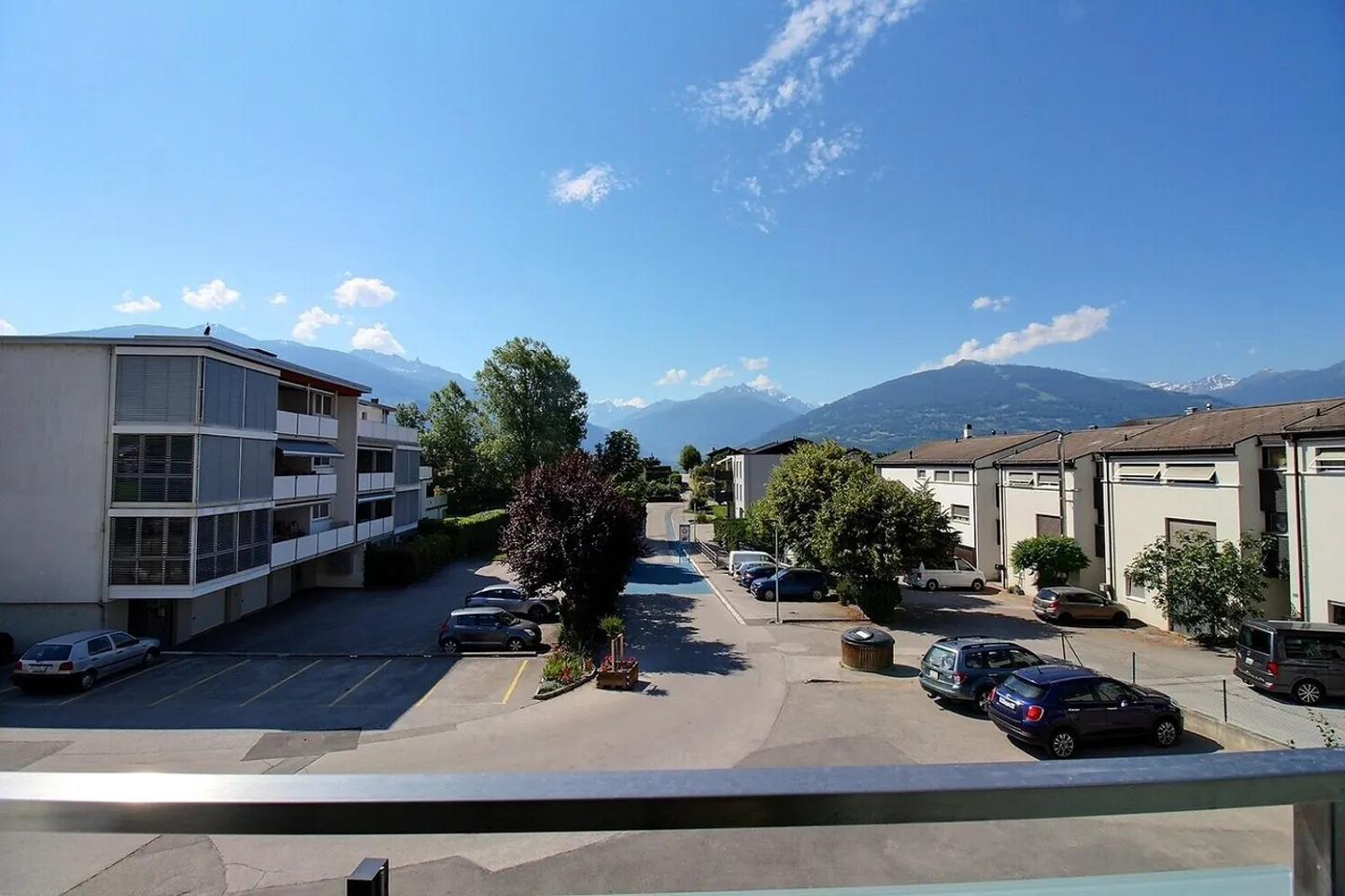 6004M.Grimisuat.Maison jumelée moderne et quasi neuve - Photo 11 sur 11