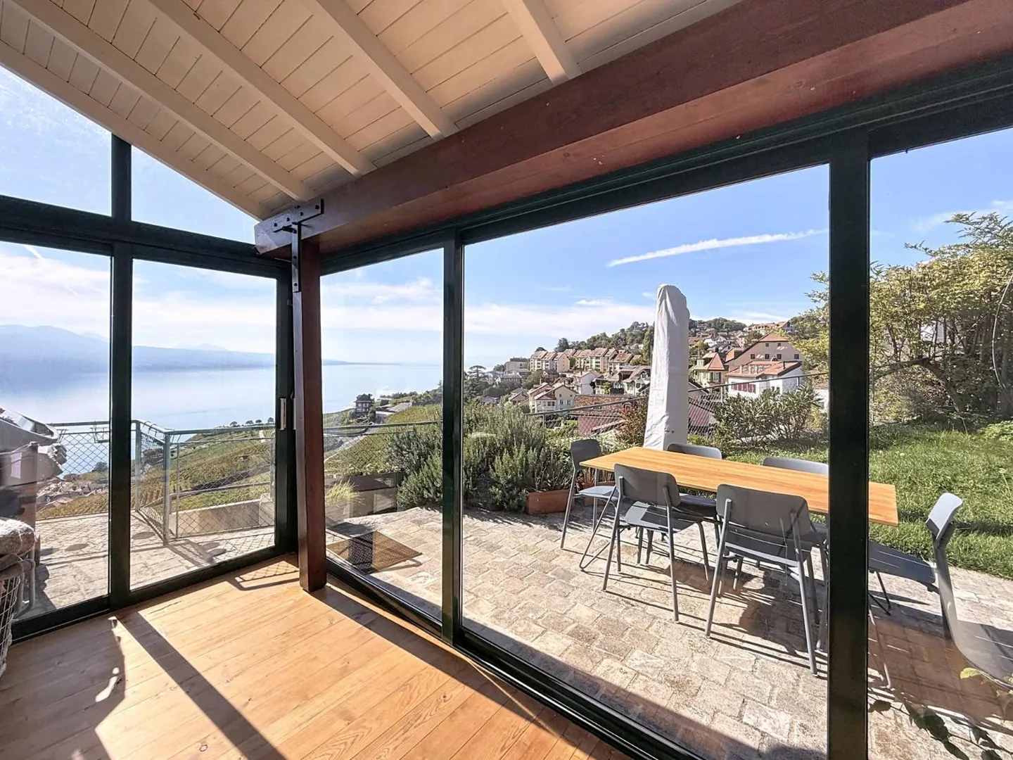 Casa di villaggio con vista impareggiabile su Lavaux e sul Lago di Ginevra! - Foto 4 di 7