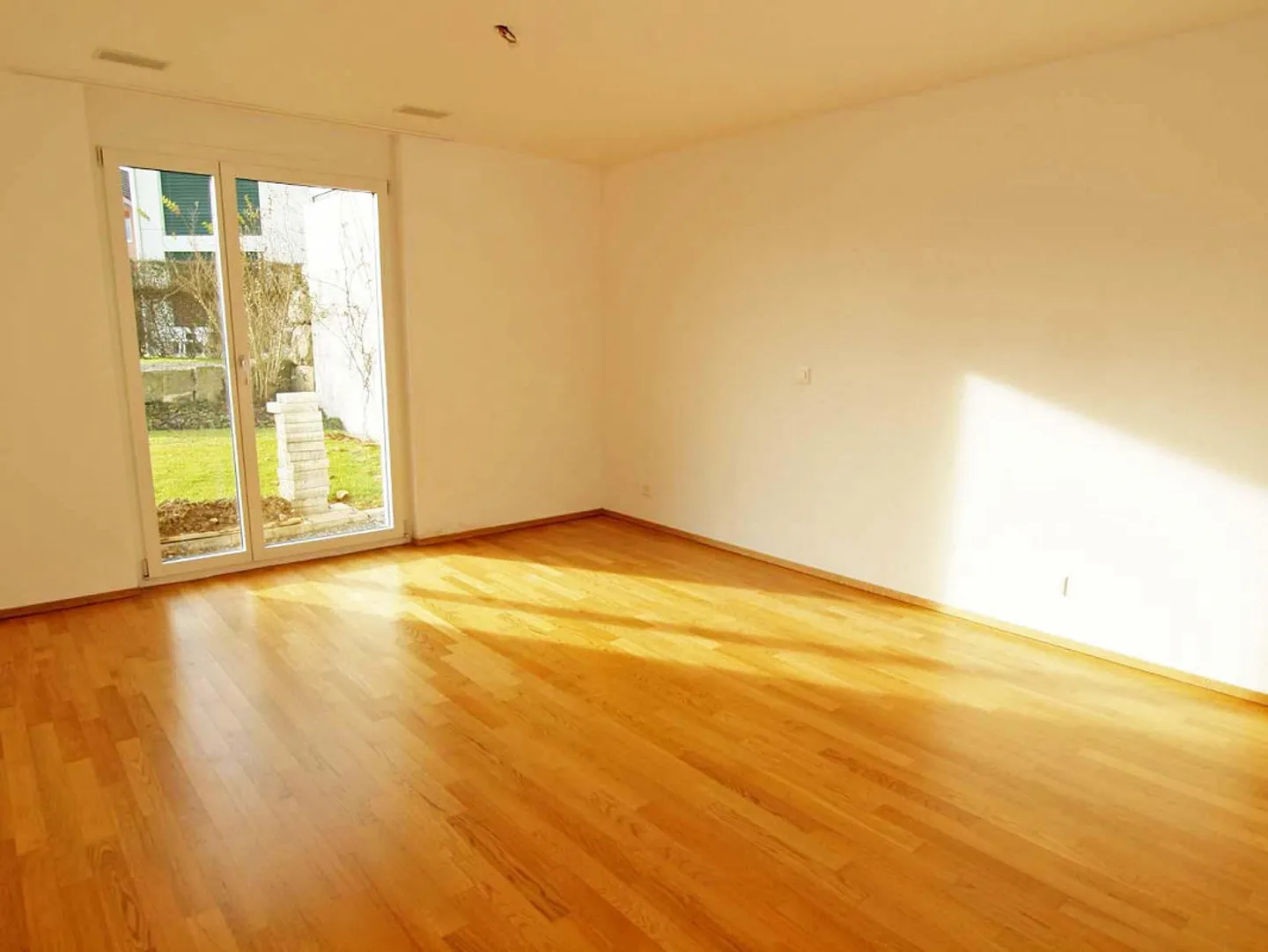 Appartamento giardino 4.5 stanze - centrale e tranquillo - Foto 9 di 13