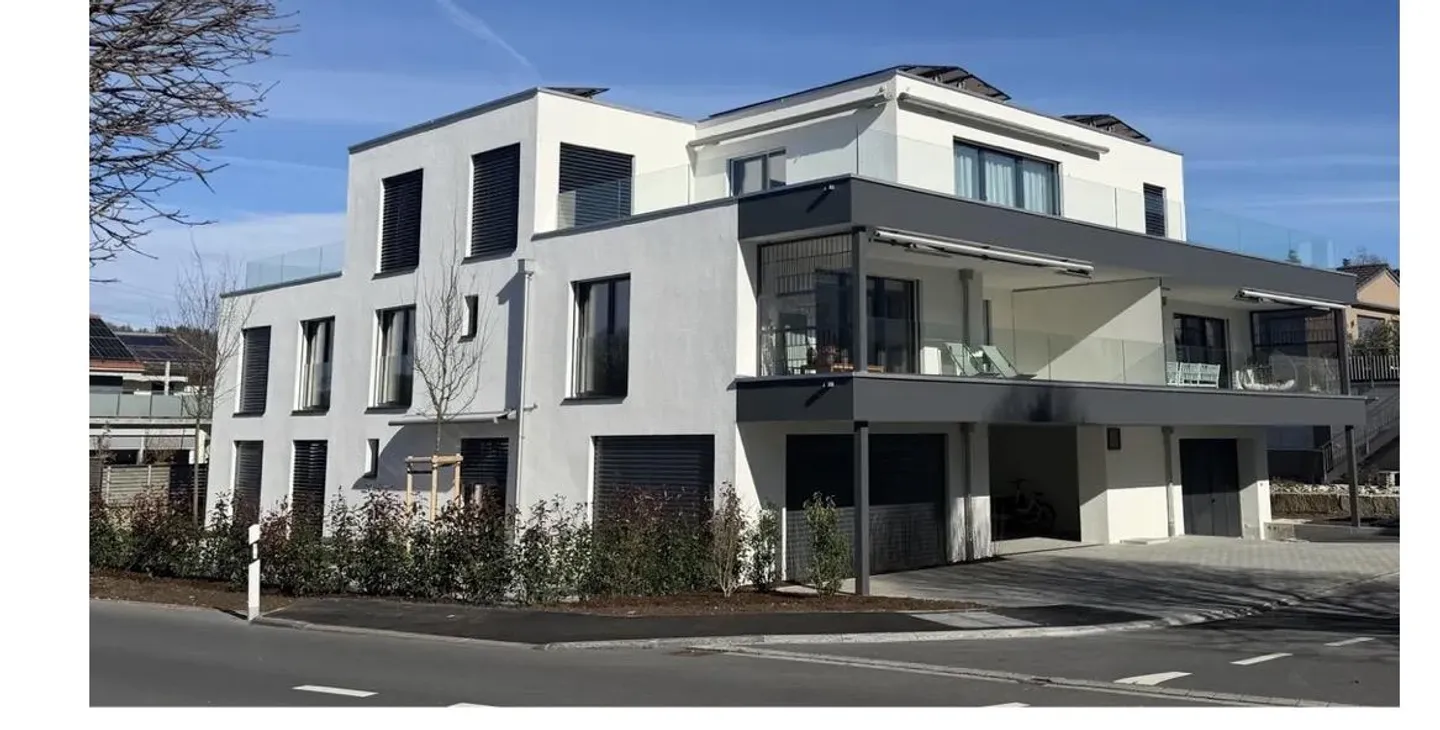 Sonnige 3.5-Zimmerwohnung - Foto 1 von 8