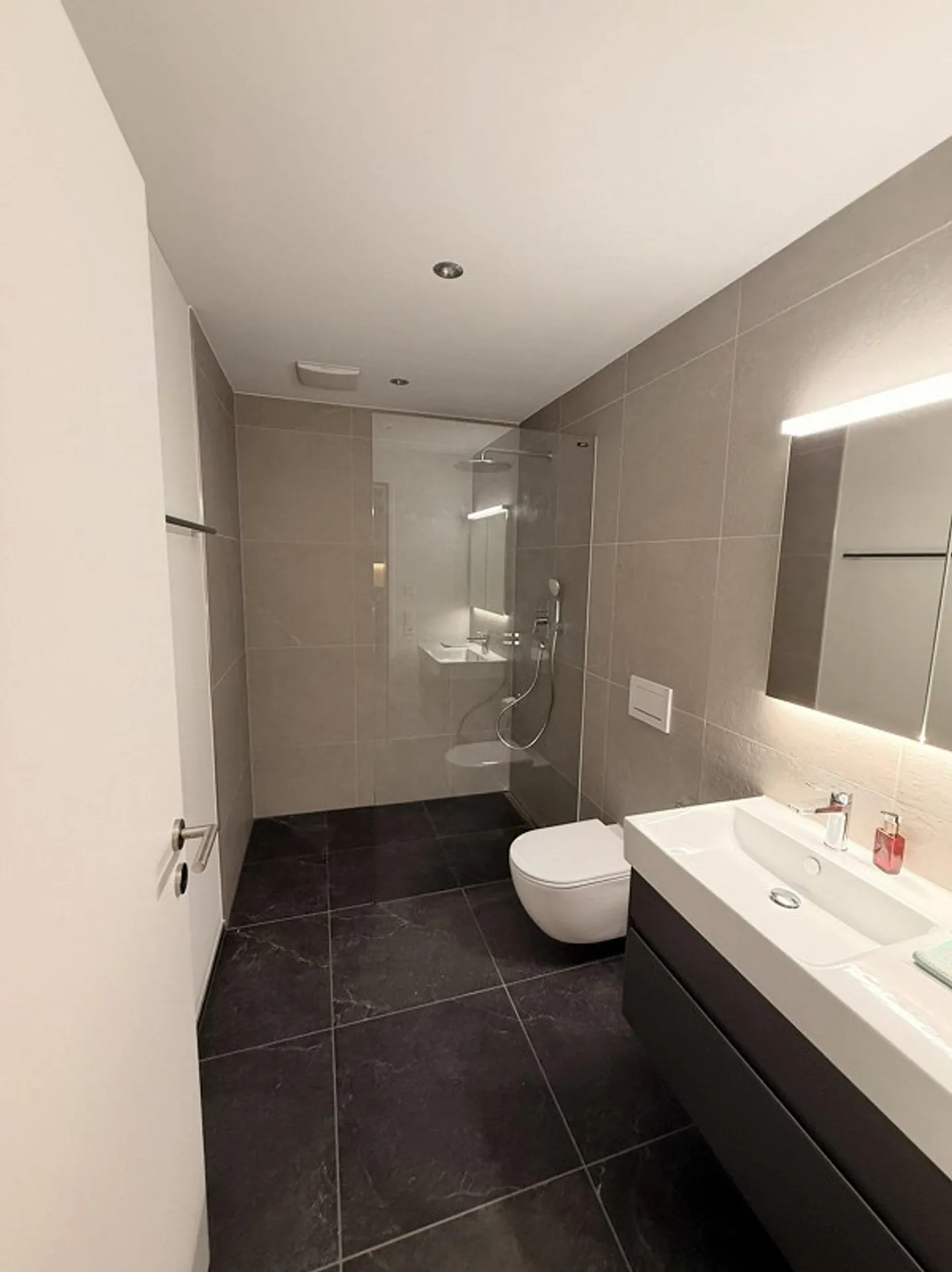 Sonnige 3.5-Zimmerwohnung - Foto 6 von 8