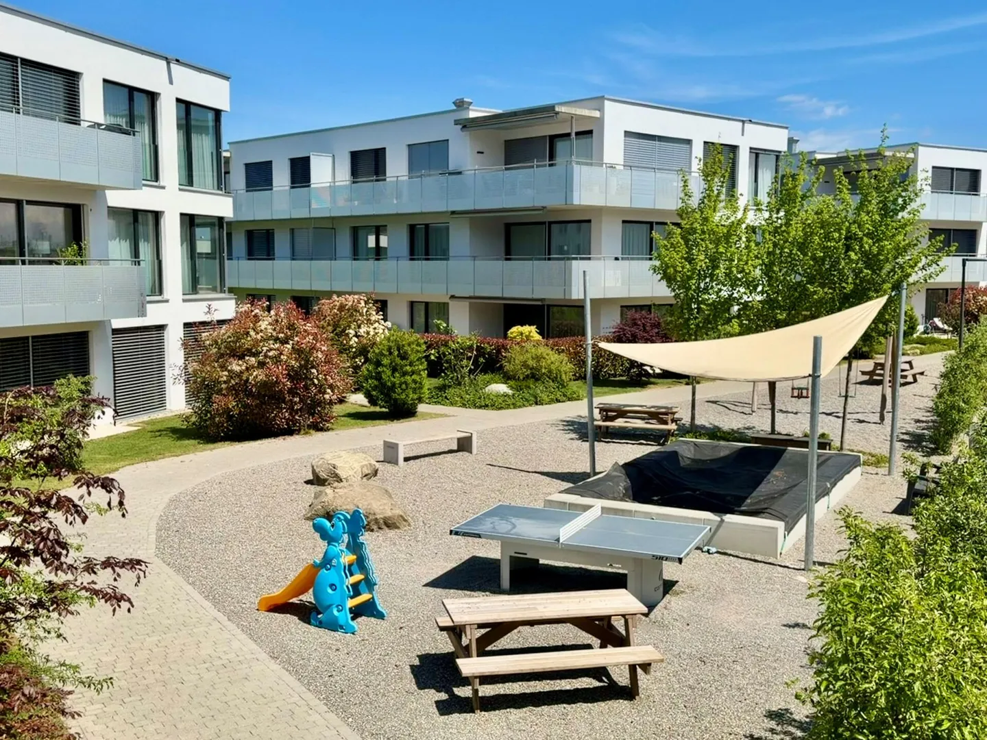 Newly built 5 1/2 room Minergie apartment with large balcony and high-quality finish - Photo 4 of 14