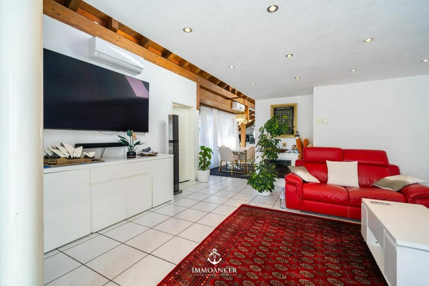 Exclusive 6.5-room penthouse apartment with lift directly into the apartment - Seepark Altendorf - Photo 6 of 13