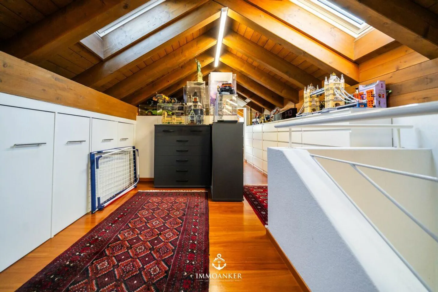 Exclusive 6.5-room penthouse apartment with lift directly into the apartment - Seepark Altendorf - Photo 9 of 13