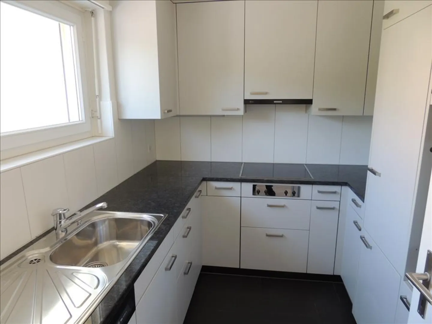 Wohnung mieten - Foto 4 von 10