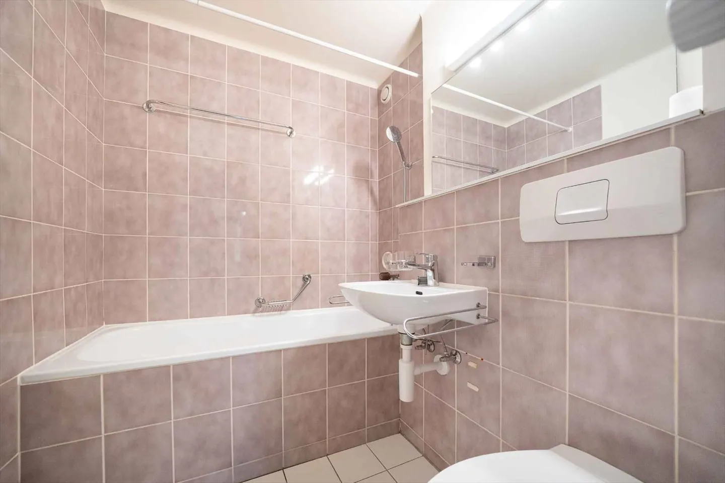 Appartamento 2.5 locali - Foto 8 di 8