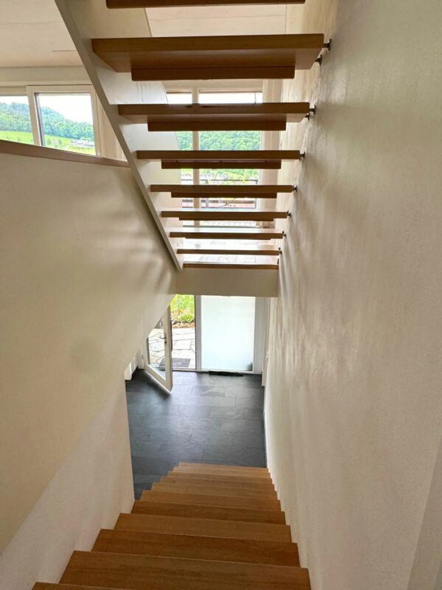 Grosszügige Familienliegenschaft am Sonnenhang von Oberdorf BL - Foto 13 von 23